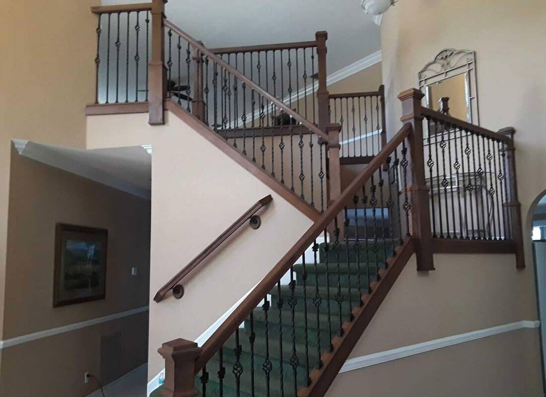 Modern Wood Handrails With Metal Balusters Psycho Stairs